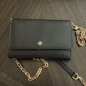 Tory Burch Emerson Chain Wallet Leather Cross Body Bag